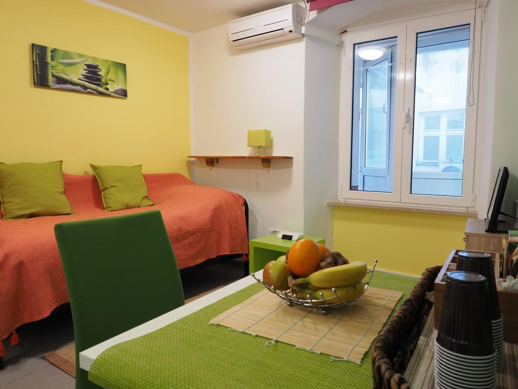 Korzo Room Laura Rijeka Bagian luar foto